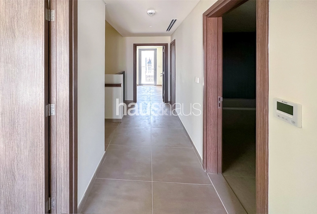 mobile-banner - Haus and Haus