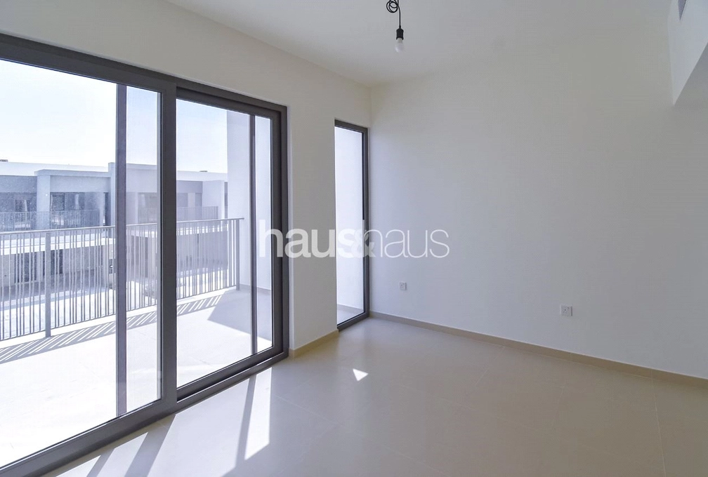 mobile-banner - Haus and Haus