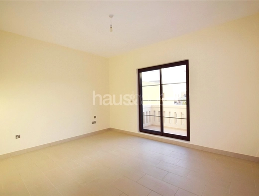 4 bedroom villa to rent - haus & haus