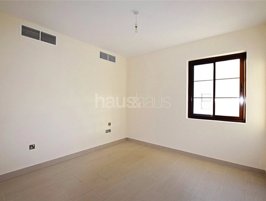 4 bedroom villa to rent - haus & haus