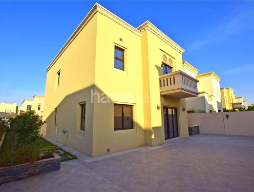 4 bedroom villa to rent - haus & haus