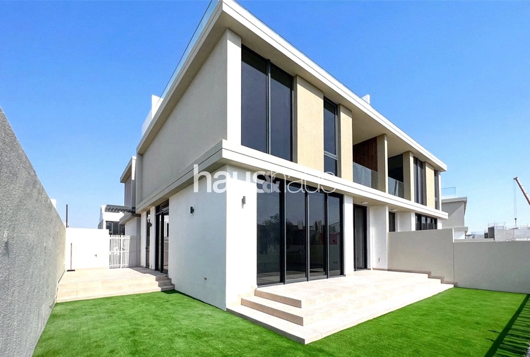 4 bedroom villa to rent - haus & haus