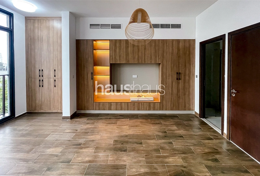 mobile-banner - Haus and Haus