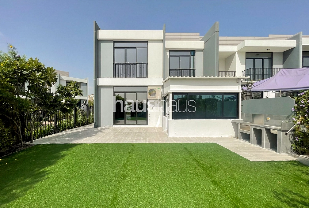 mobile-banner - Haus and Haus