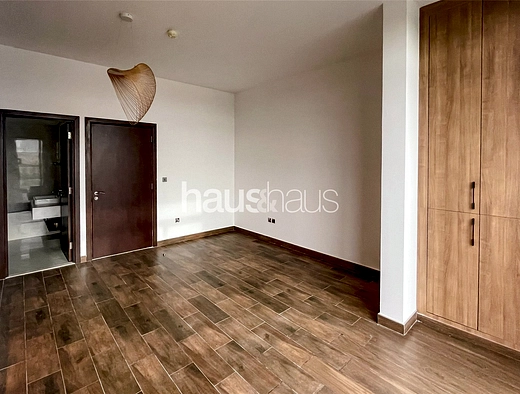 mobile-banner - Haus and Haus
