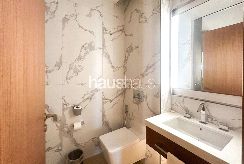 mobile-banner - Haus and Haus