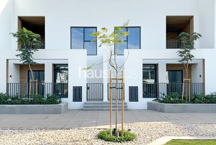 3 bedroom townhouse to rent - haus & haus