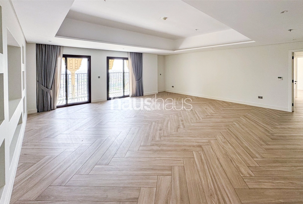 4 bedroom apartment to rent - haus & haus