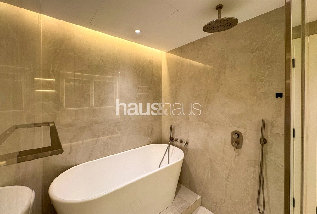 4 bedroom apartment to rent - haus & haus