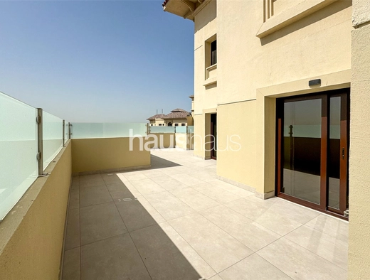 4 bedroom apartment to rent - haus & haus