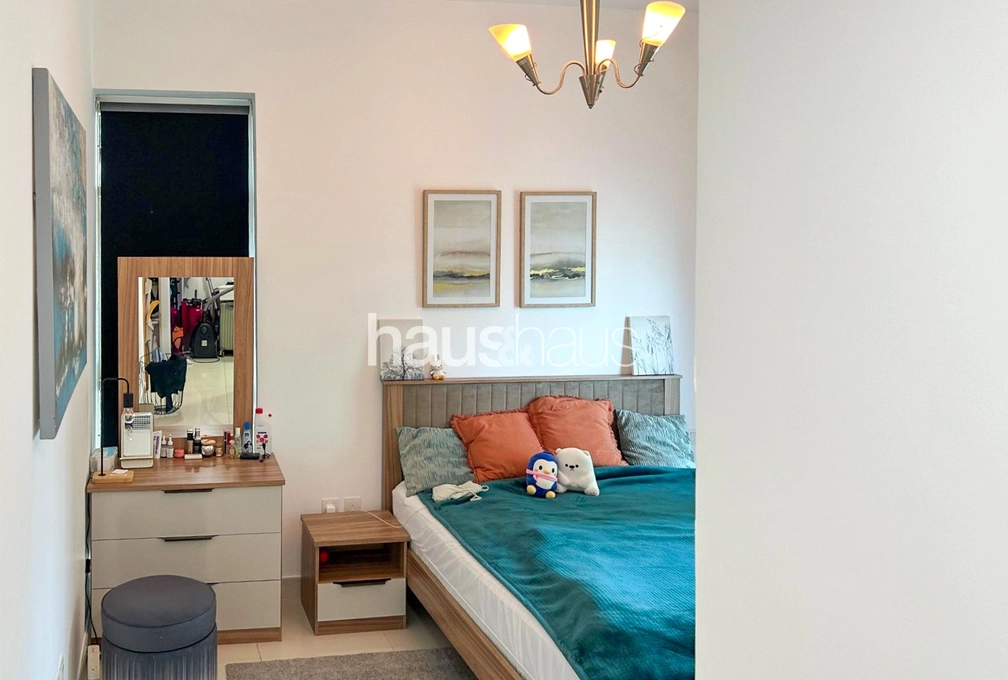 mobile-banner - Haus and Haus