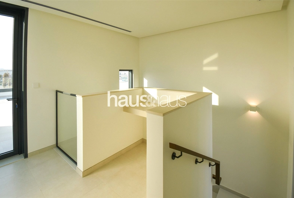 mobile-banner - Haus and Haus