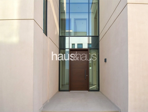 mobile-banner - Haus and Haus