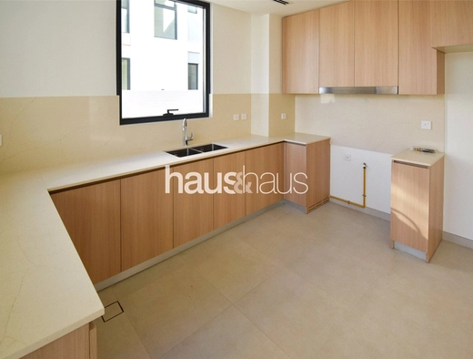 mobile-banner - Haus and Haus