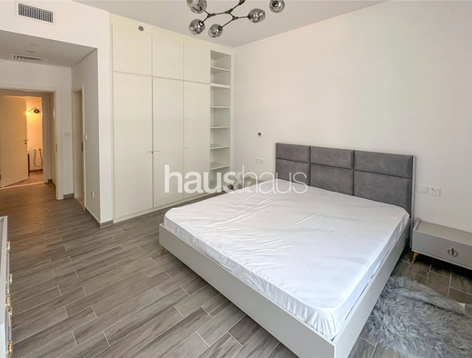 mobile-banner - Haus and Haus