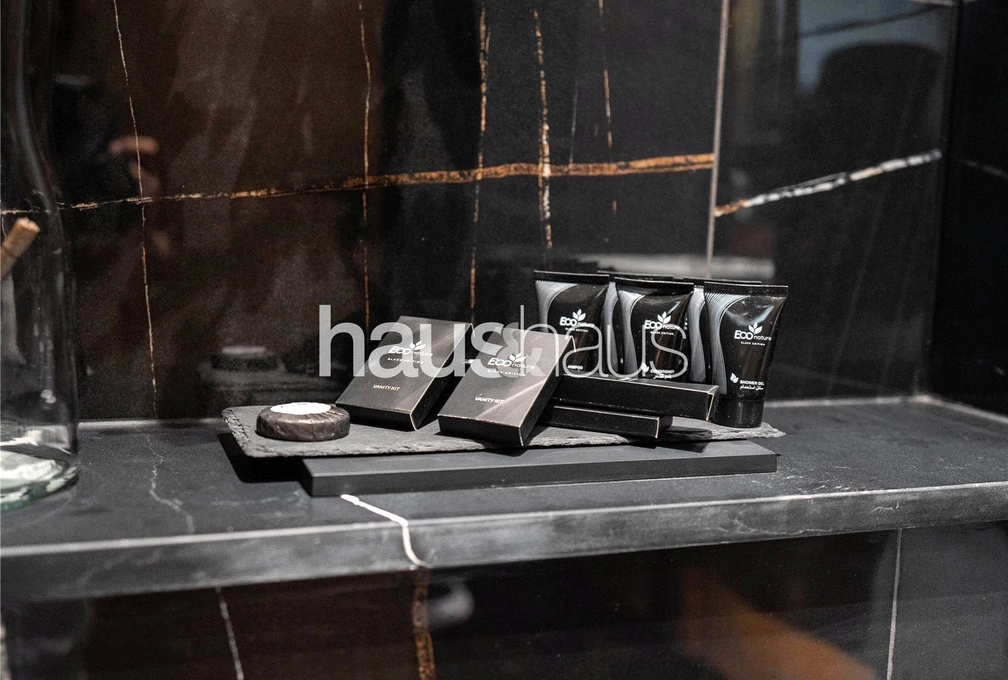mobile-banner - Haus and Haus