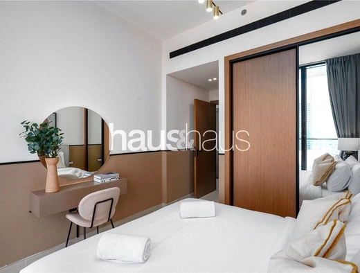 mobile-banner - Haus and Haus