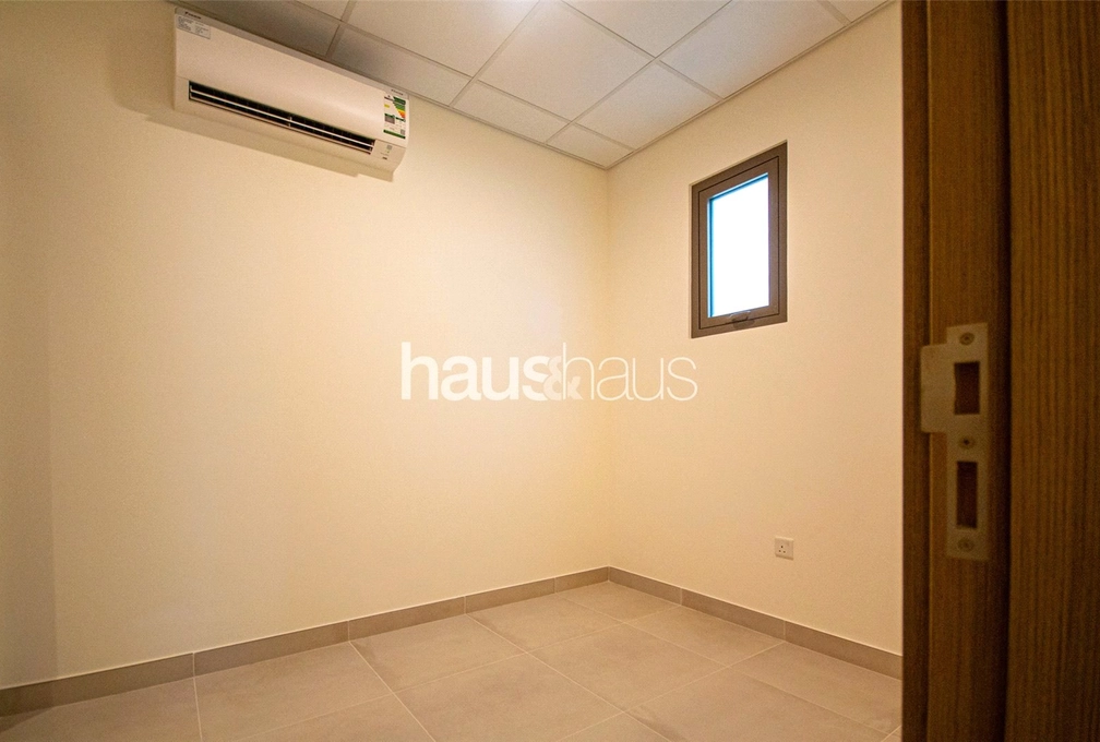 4 bedroom villa to rent - haus & haus