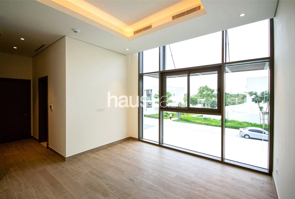 4 bedroom villa to rent - haus & haus