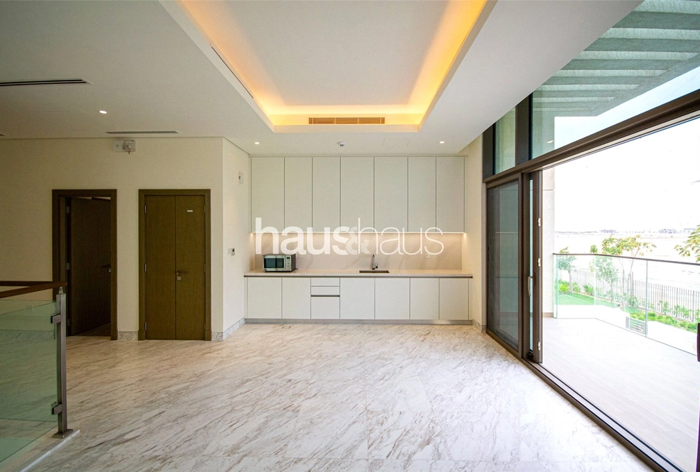 4 bedroom villa to rent - haus & haus