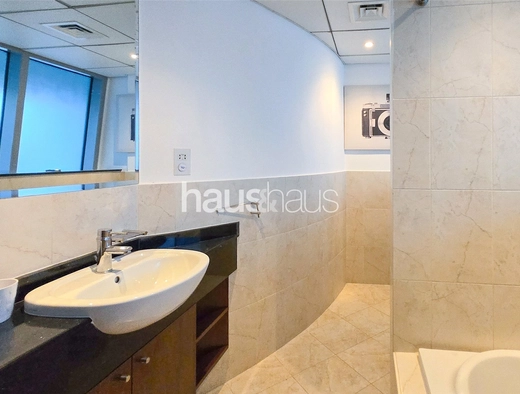 3 bedroom apartment to rent - haus & haus