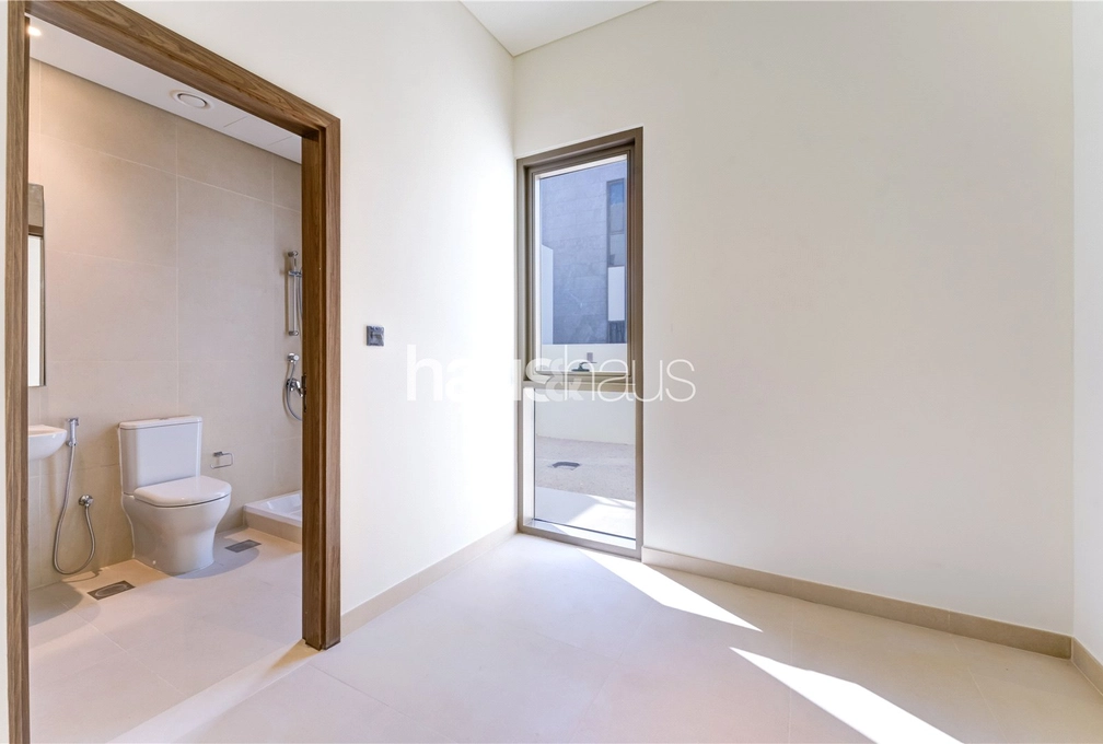 6 bedroom villa to rent - haus & haus