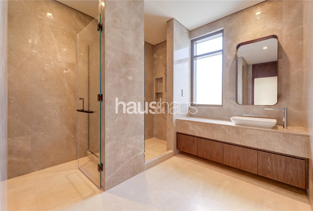 6 bedroom villa to rent - haus & haus