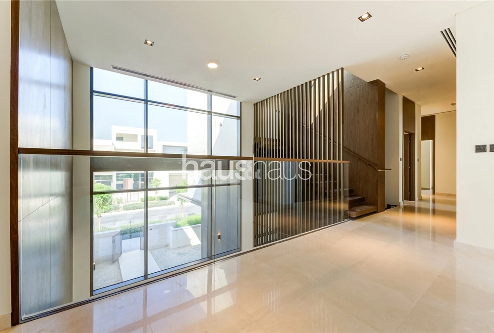 6 bedroom villa to rent - haus & haus