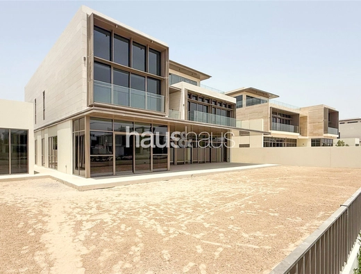 6 bedroom villa to rent - haus & haus