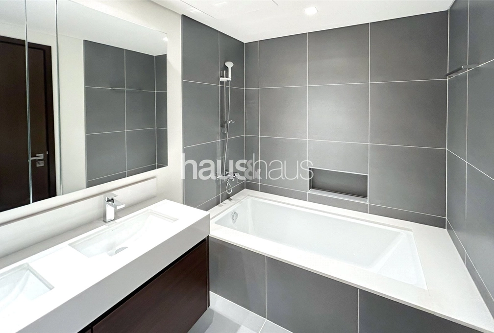 3 bedroom apartment to rent - haus & haus