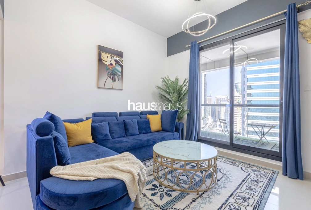 2 bedroom apartment to rent - haus & haus