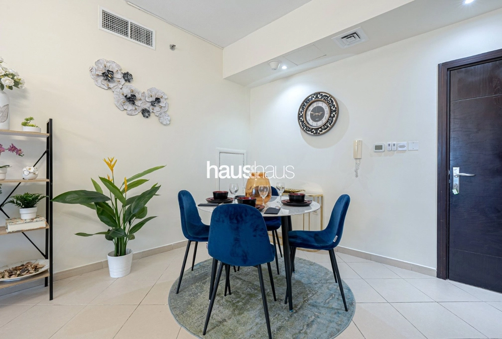 2 bedroom apartment to rent - haus & haus