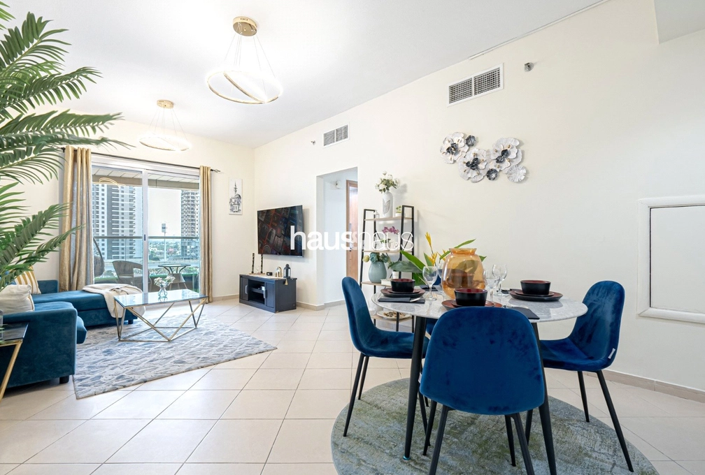 2 bedroom apartment to rent - haus & haus