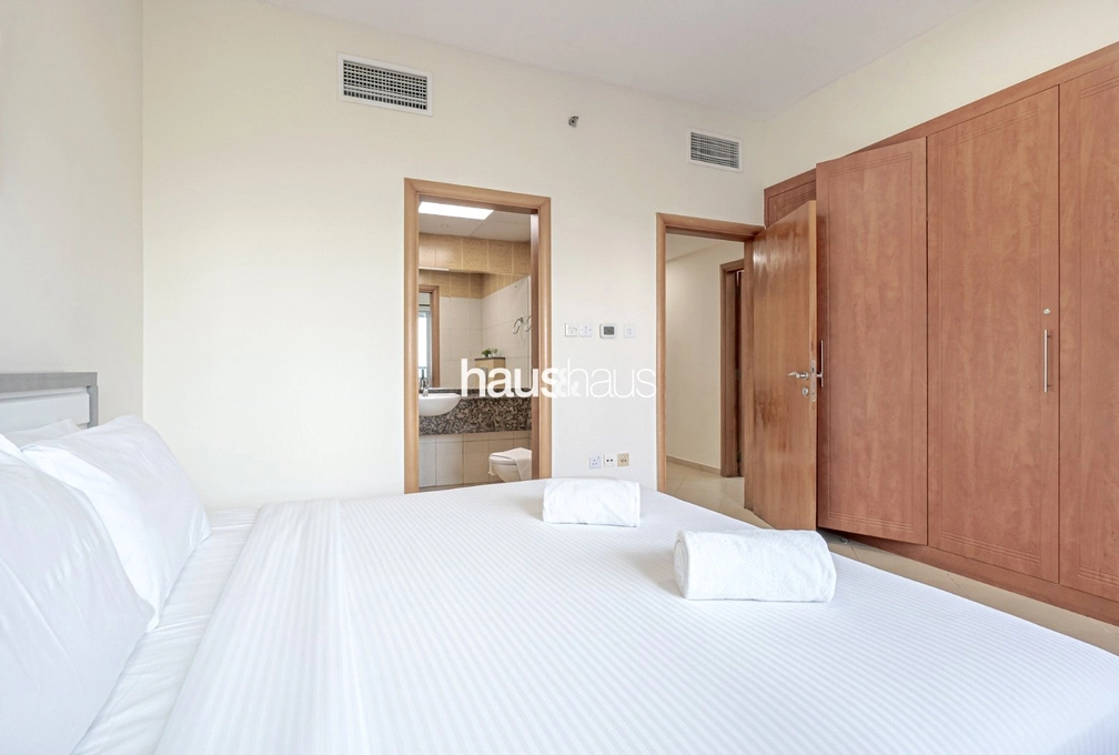 2 bedroom apartment to rent - haus & haus