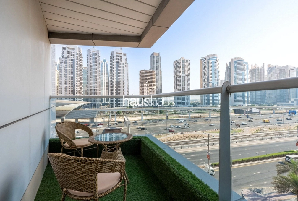 2 bedroom apartment to rent - haus & haus