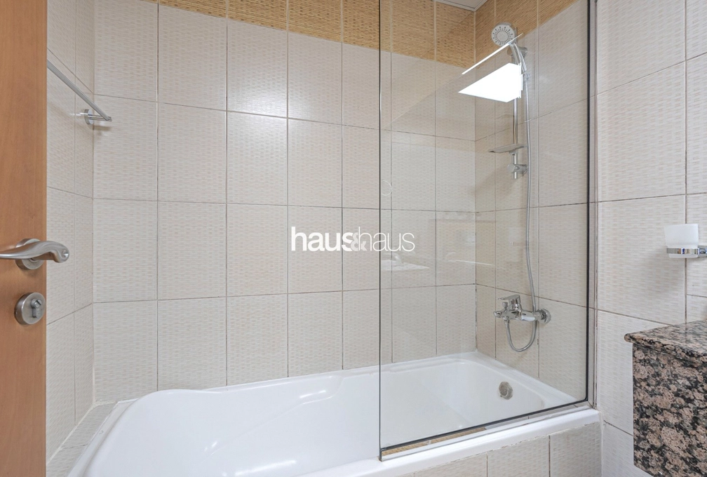 2 bedroom apartment to rent - haus & haus