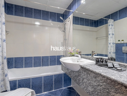 2 bedroom apartment to rent - haus & haus