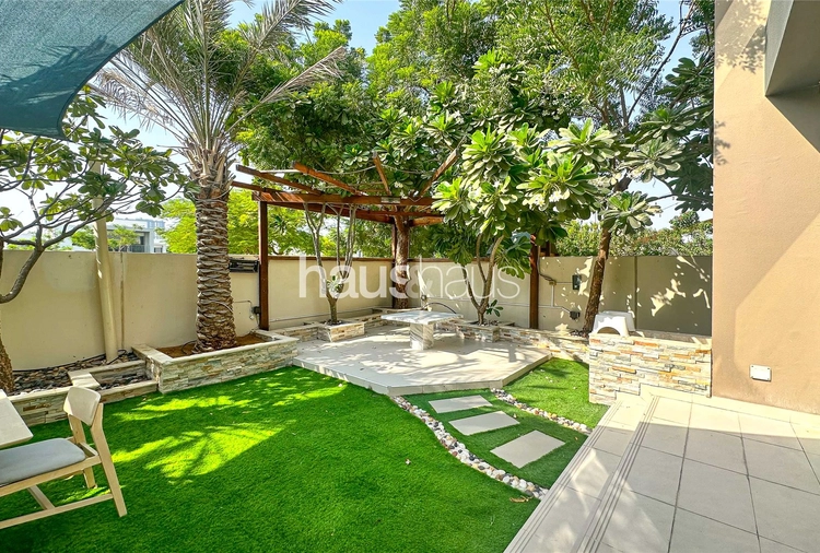 4 bedroom villa to rent - haus & haus