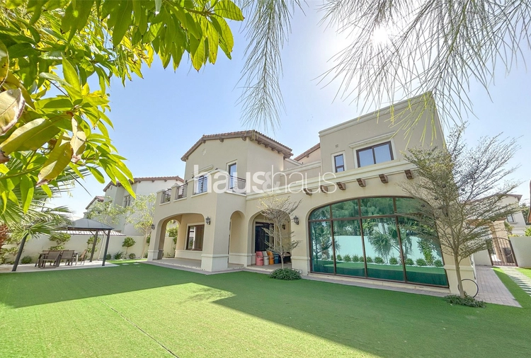 6 bedroom villa to rent - haus & haus