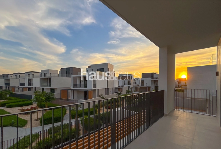 4 bedroom villa to rent - haus & haus