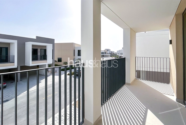 3 bedroom townhouse to rent - haus & haus