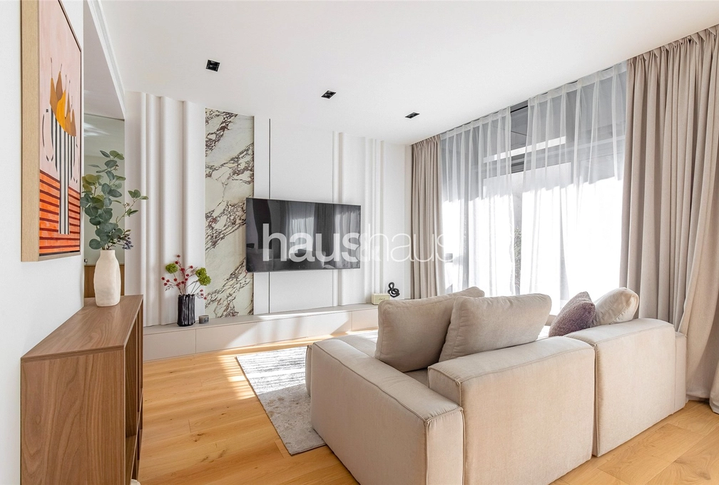 2 bedroom apartment to rent - haus & haus