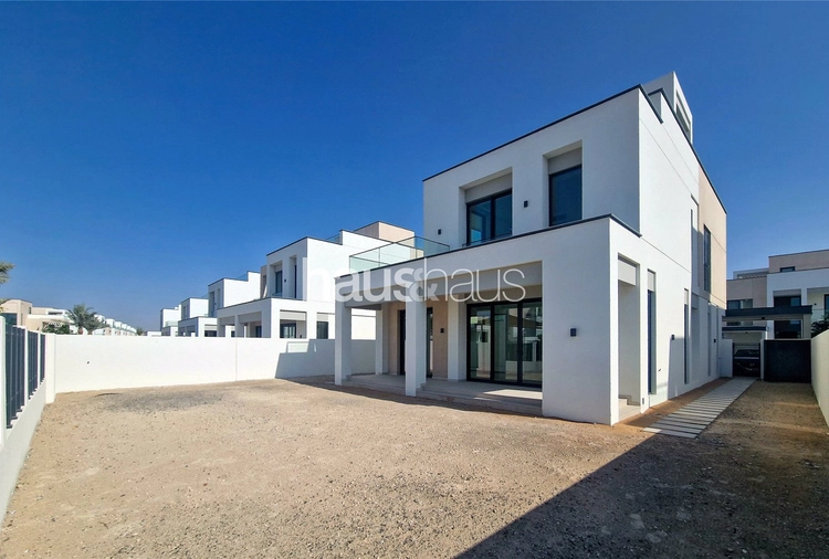 4 bedroom villa to rent - haus & haus