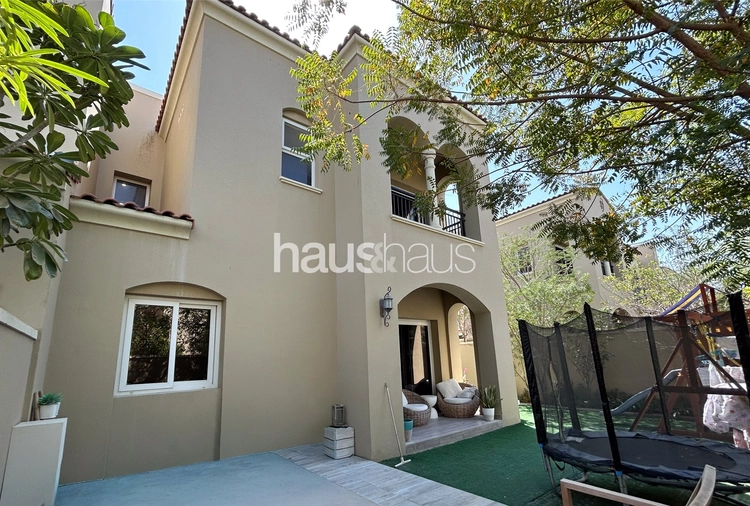 3 bedroom villa to rent - haus & haus