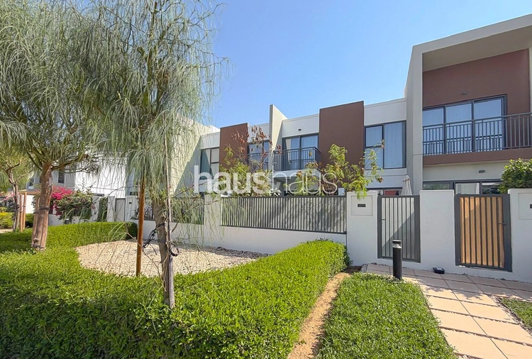 3 bedroom townhouse to rent - haus & haus