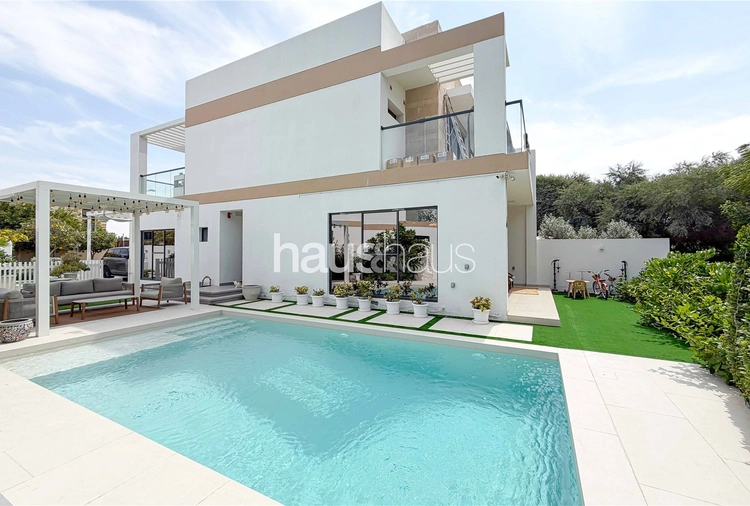 4 bedroom townhouse to rent - haus & haus