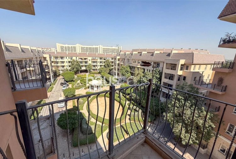 3 bedroom apartment to rent - haus & haus