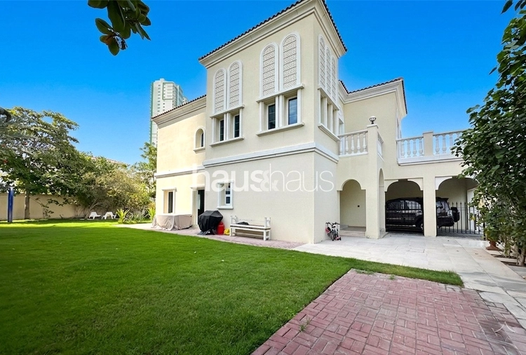 3 bedroom villa to rent - haus & haus