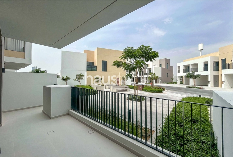 3 bedroom townhouse to rent - haus & haus