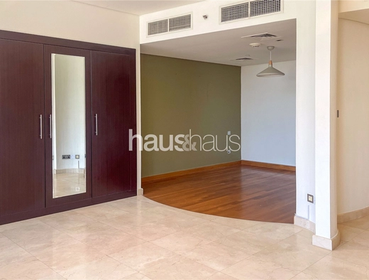 Letting for rent in Building No 3 & 7 at 80,000 AED per year